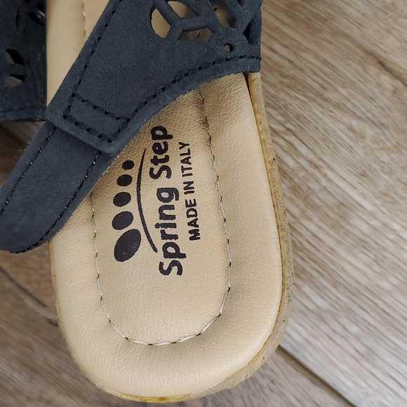 Spring Step Leather Cutout Sling Back Sandals - Picture 4 of 8